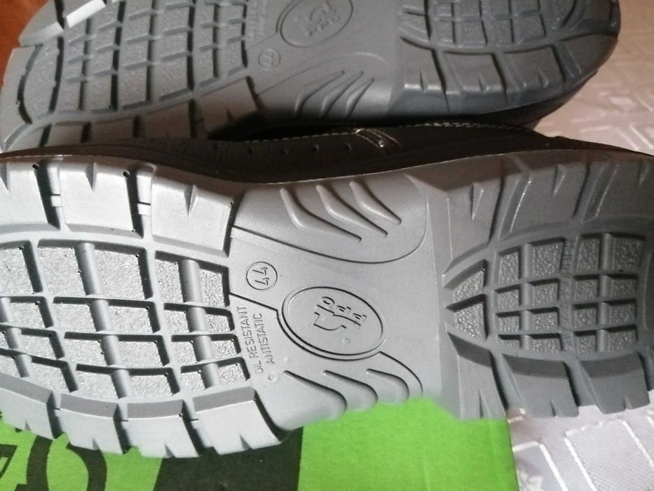 Buty robocze męskie rozm. 45