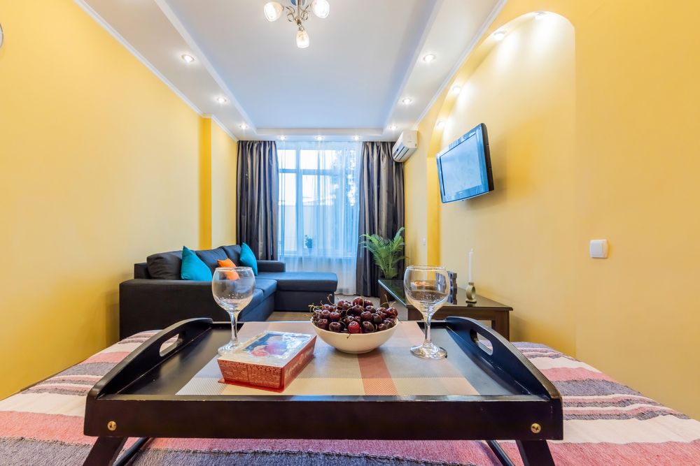 Акція ! Посуточно почасово кв центр Лівобережної МВЦ Комод