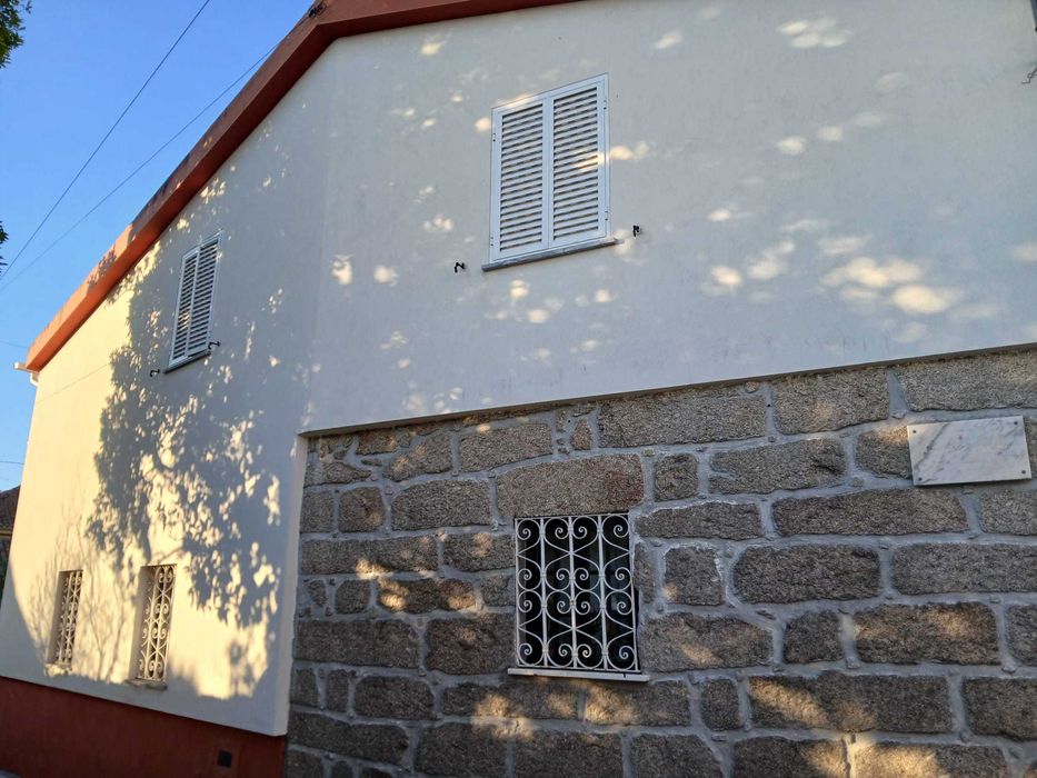 Casa mais uma quintinha