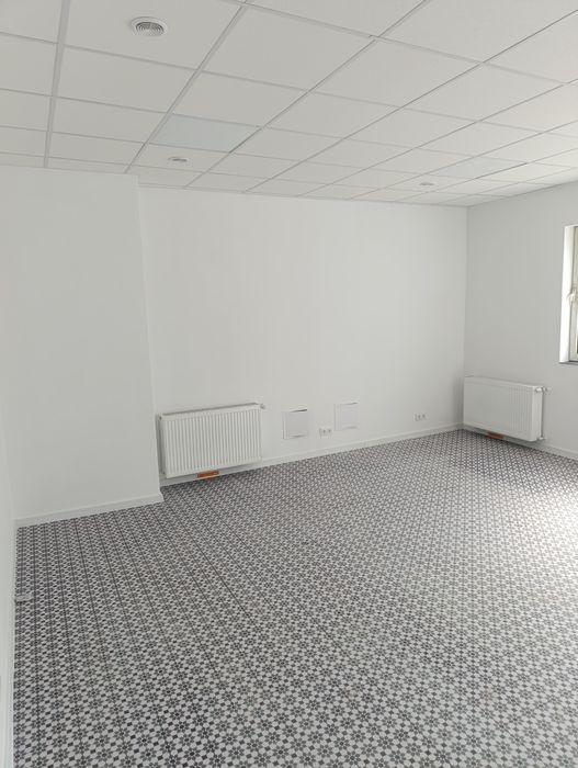 Wynajmę Lokal handlowo-usługowy