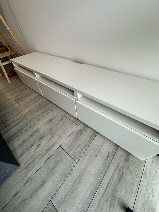 Szafka Ikea pod TV
