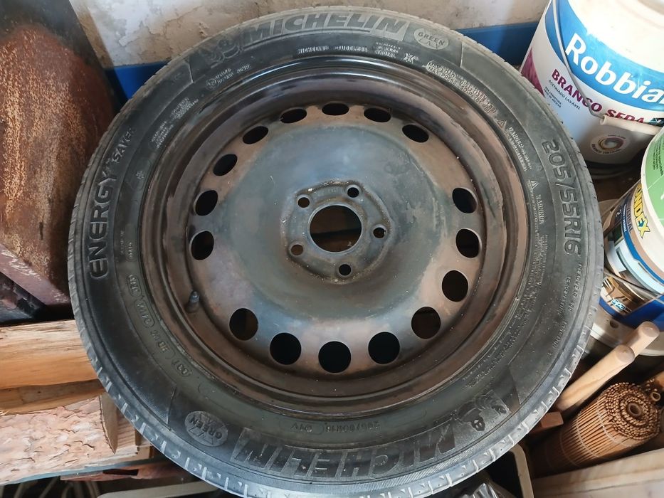 1 pneus 195 x 65R15 & jante para Mercedes 220