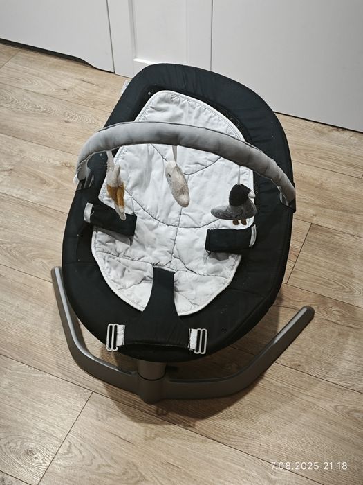 Nuna leaf - bujak leżaczek kołyska