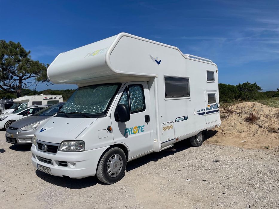 Alugo autocaravana para 6 pessoas