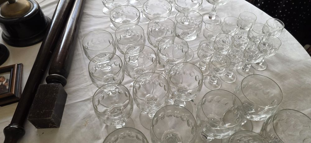 Copos de Mesa (conjunto de vinho, agua, calice e taças)