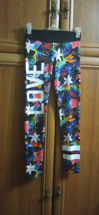 SALE!!!  Лосины на девочку 8-10 лет рост 140 см