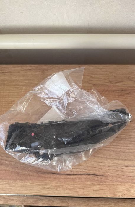 Продам 52535-42050 крепление переднего бампера правое Toyota RAV4 2019