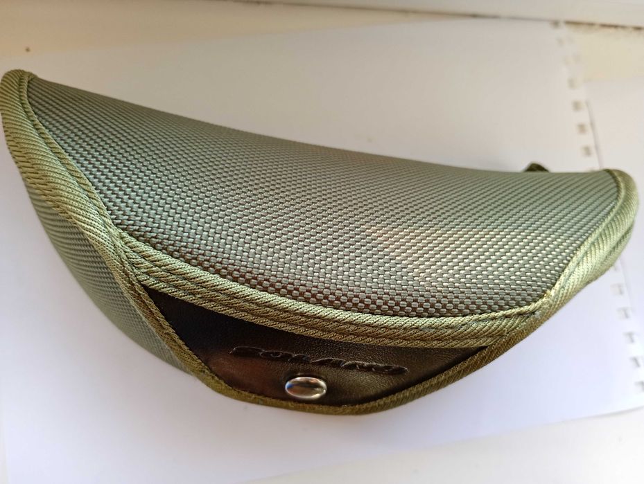 Etui na okulary Solano