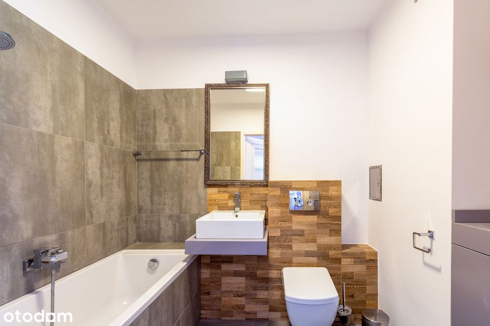 60 m²/ 2 pokoje/ duży balkon/ ul. Zwycięska - Więcej