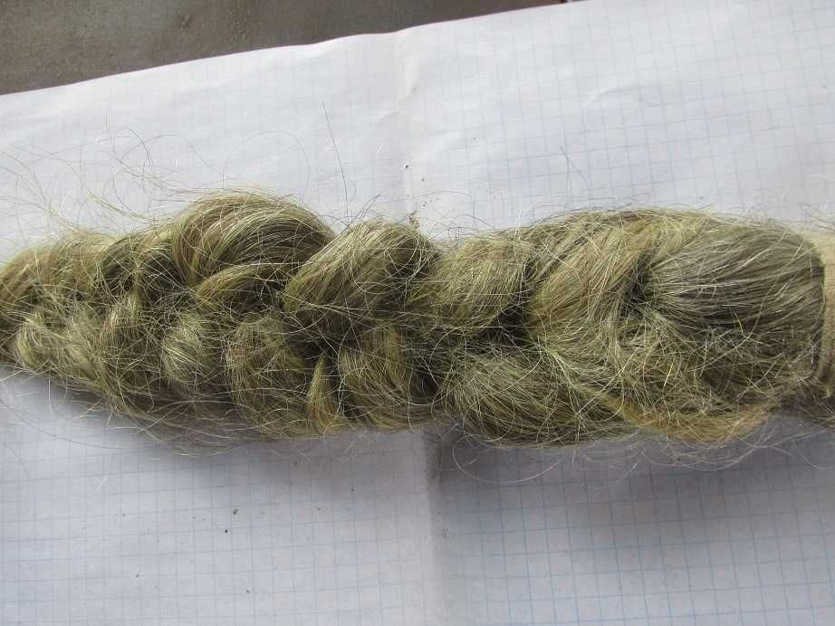 волосся не крашене