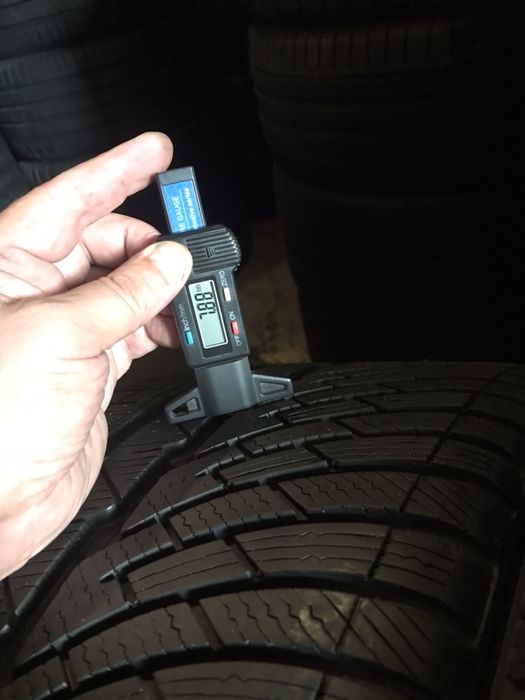 275/35/20+255/35/20 R20 Michelin Pilot Alpin PA4 4шт зима