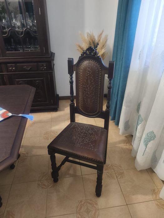 Mesa e cadeiras Sala jantar
