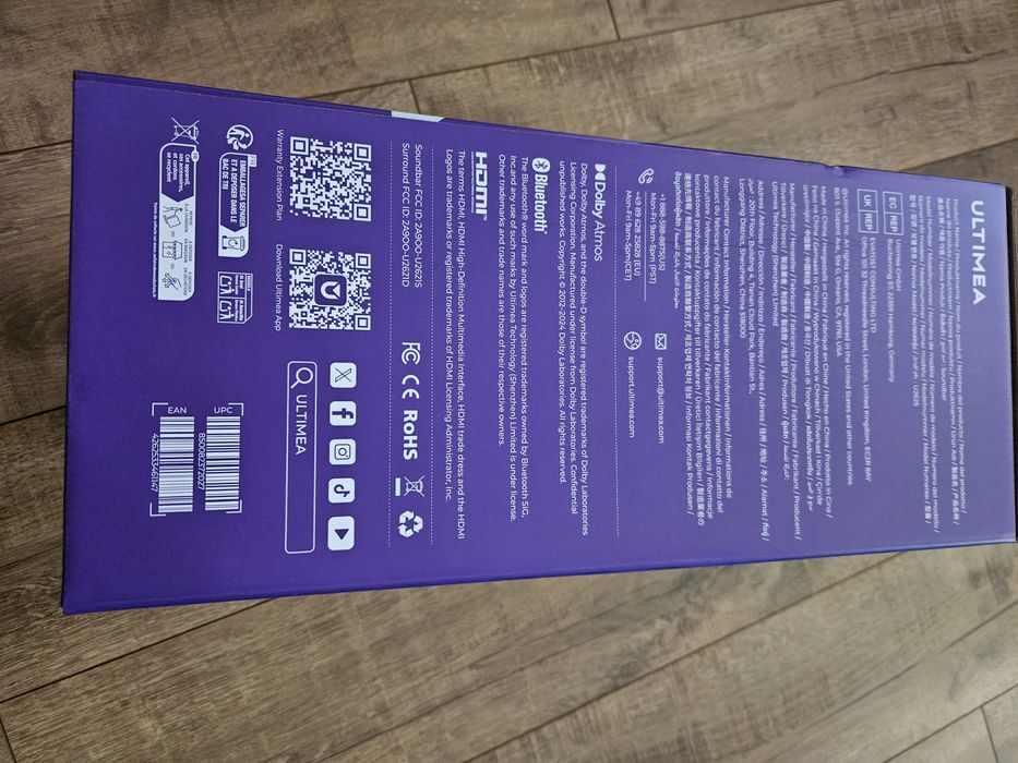 Soundbar z głośnikami
