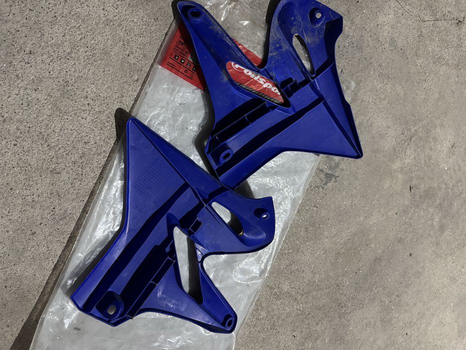 Plasticos de deposito yz/yzf
