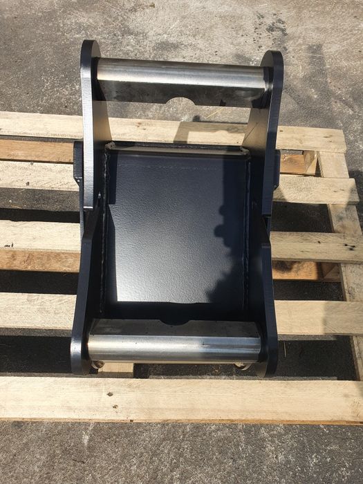 Łyżka kopiąca 30cm z zębami, pod szybkozłącze ms03 simlock