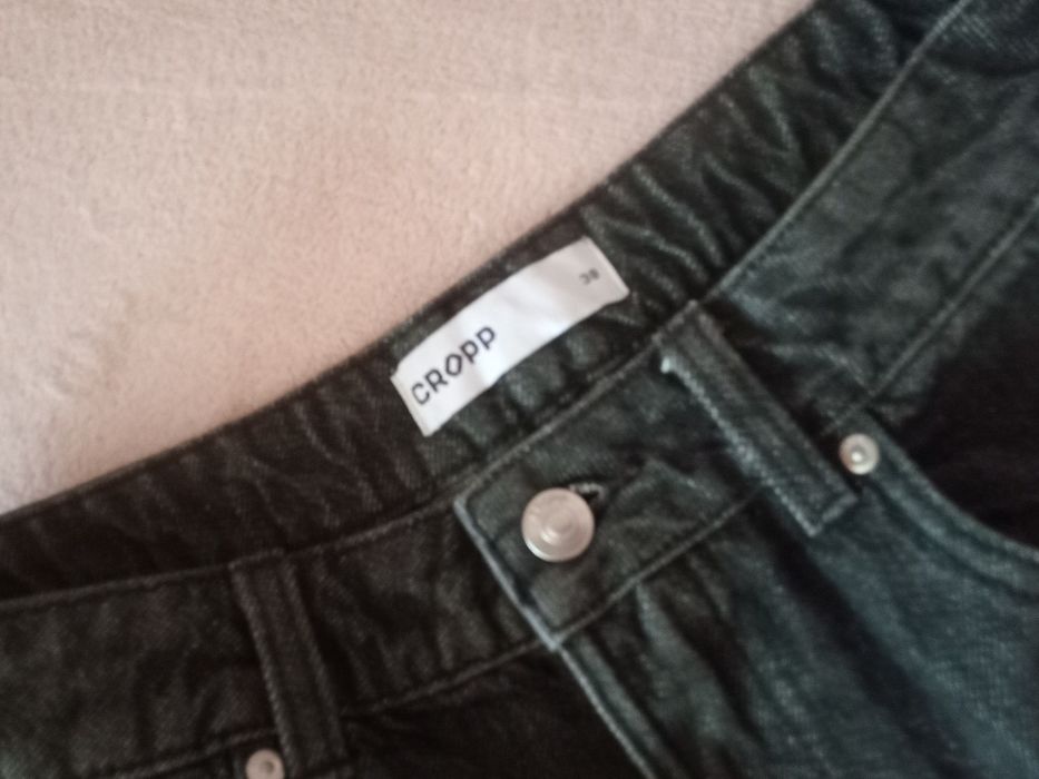 Spodenki jeansowe Cropp