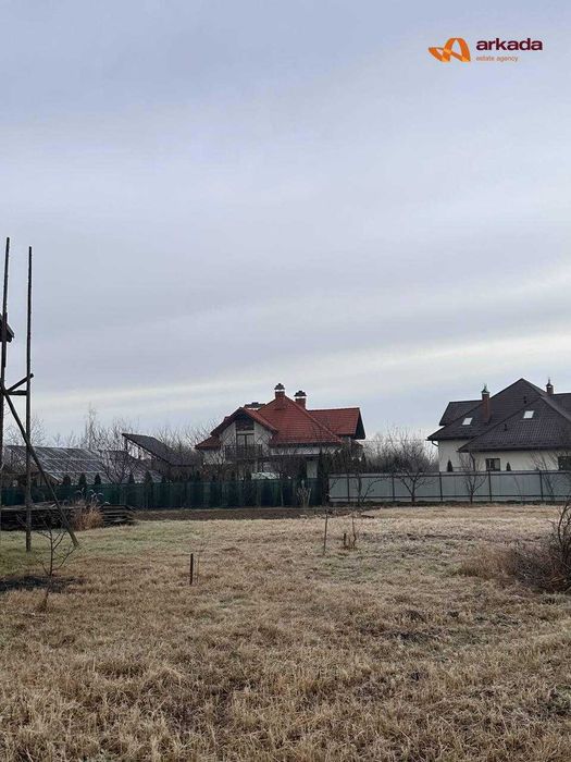 Продається земельна ділянка в Богородчанах 9.2 сот. під будівництва