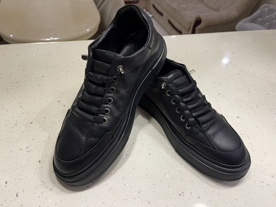 шкіряні кеди 41 розмір