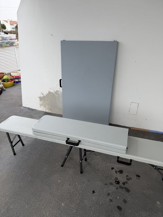 Mesa e bancos de Exterior Novos