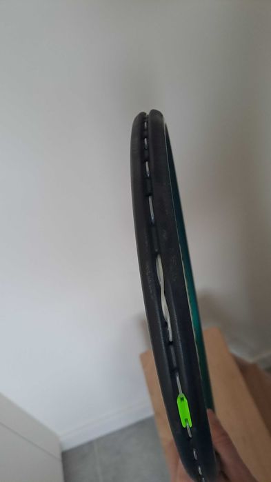 Wilson Blade 98 (16x19) V9.0, rączka 3, 305g