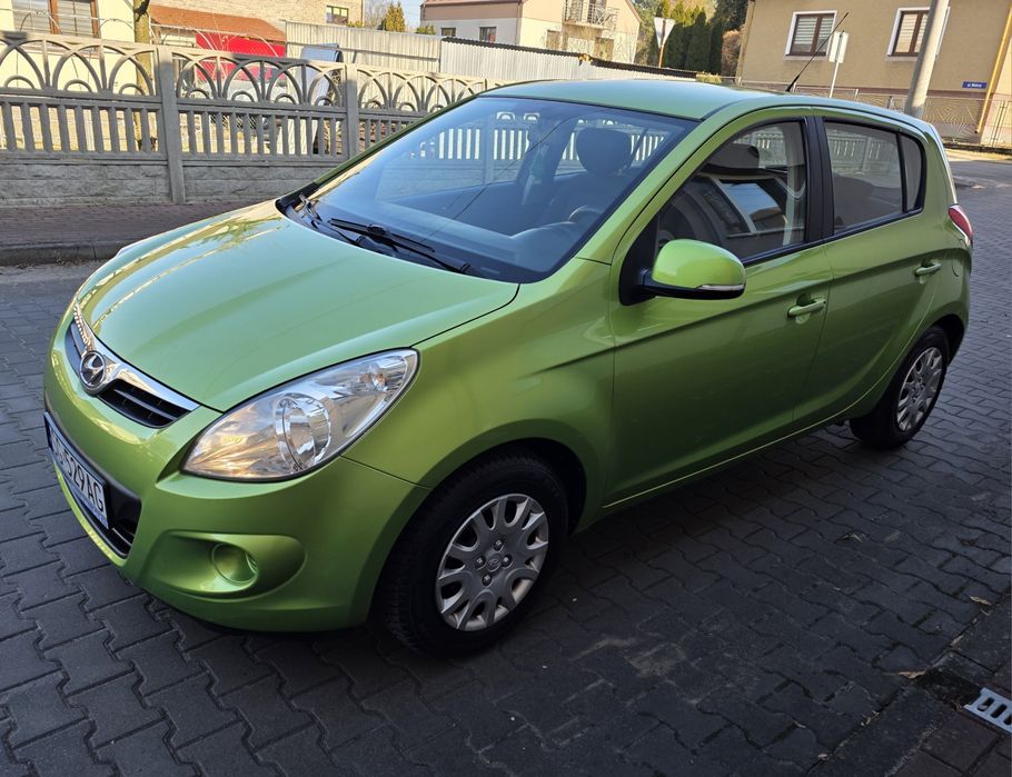 Śliczny Hyundai i20 Klimatyzacja  1.2