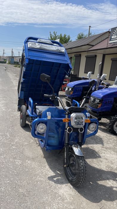 Доставка безкоштовна трицикл мурашка Corso TRUCK PRO 1200W