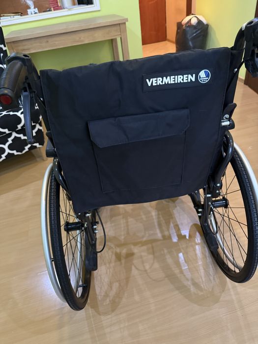 Wózek inwalidzki praktycznie nieuzywany