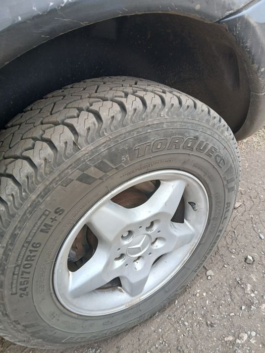 Мерседес_Бкнс  МЛ 230