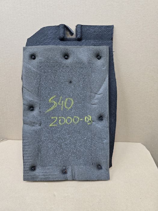 Maskownica  Głośnika  SUBWOOFERA Volvo V40 95-04