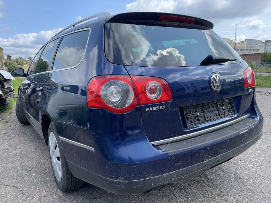 Розборка Volkswagen Passat B6 2.0 крила бампер двигун турбіна МКПП