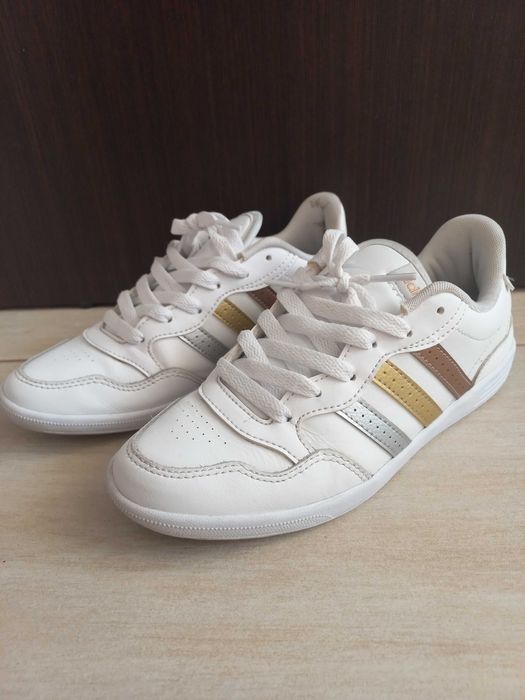 Buty adidas r. 37 ⅓ Białe Sneakersy Damskie Vl Hoops 2.0