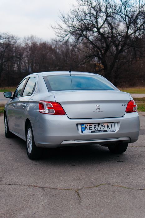 Peugeot 301 (1.6D, 32к пробігу)