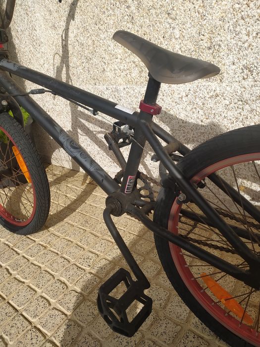 Bicicleta de Manobras / Dirt Jump