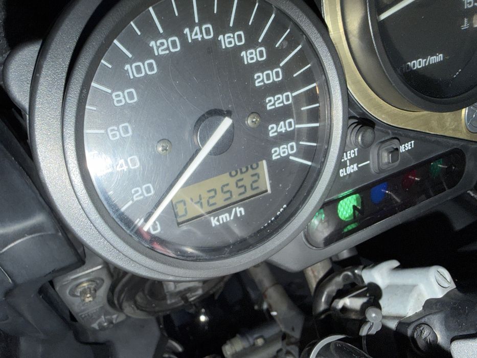 Продам Yamaha FZS600 fazer