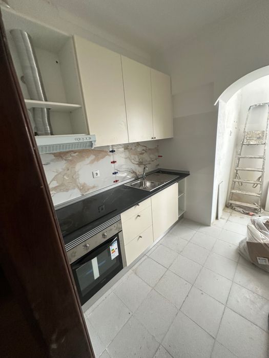 Mudanças e montagem de móveis