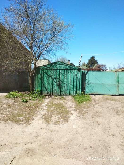 Здам металевий гараж