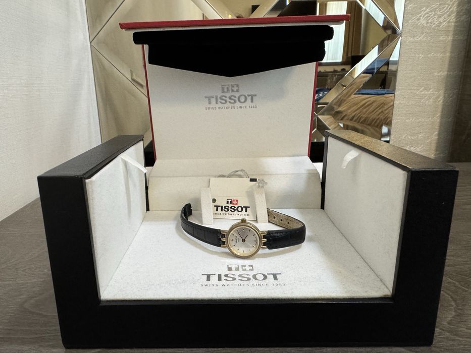 Годинник жіночий tissot