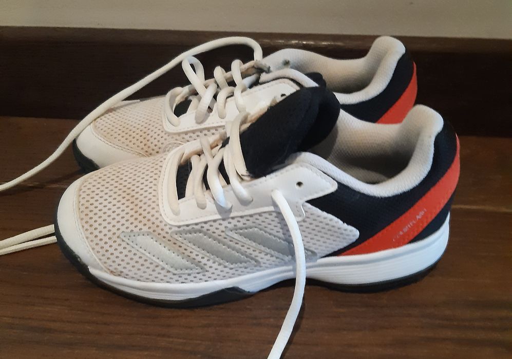 Buty tenisowe na kort ceglasty roz. 33,5