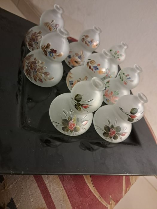Peças de vidro pintadas á mão