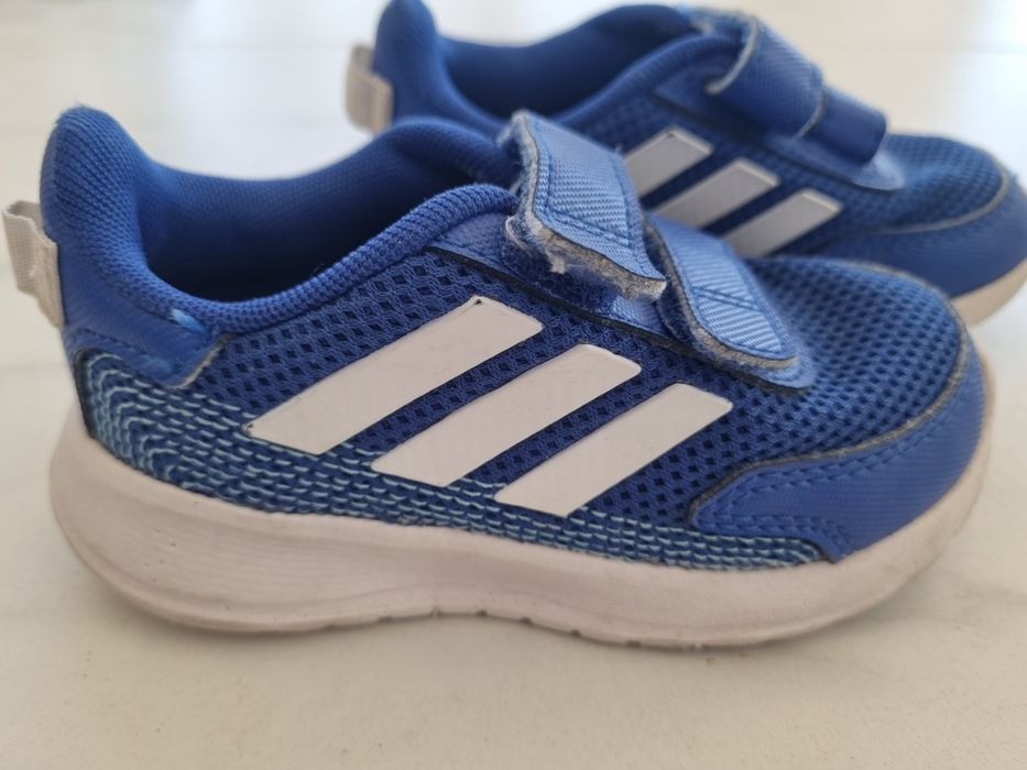 Buty dziecięce Adidas rozm.22