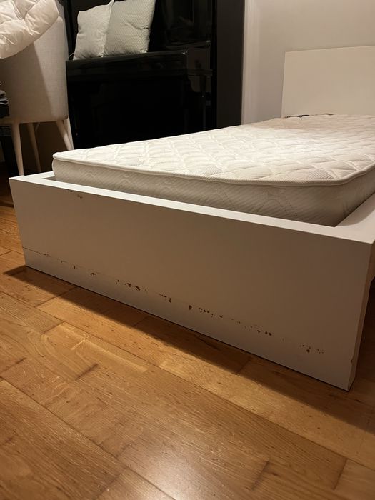Cama Ikea MALM usada 90 x 200