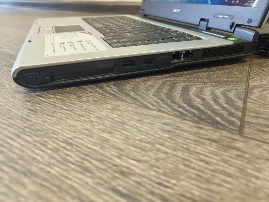 Ноутбук ACER Aspire 1650