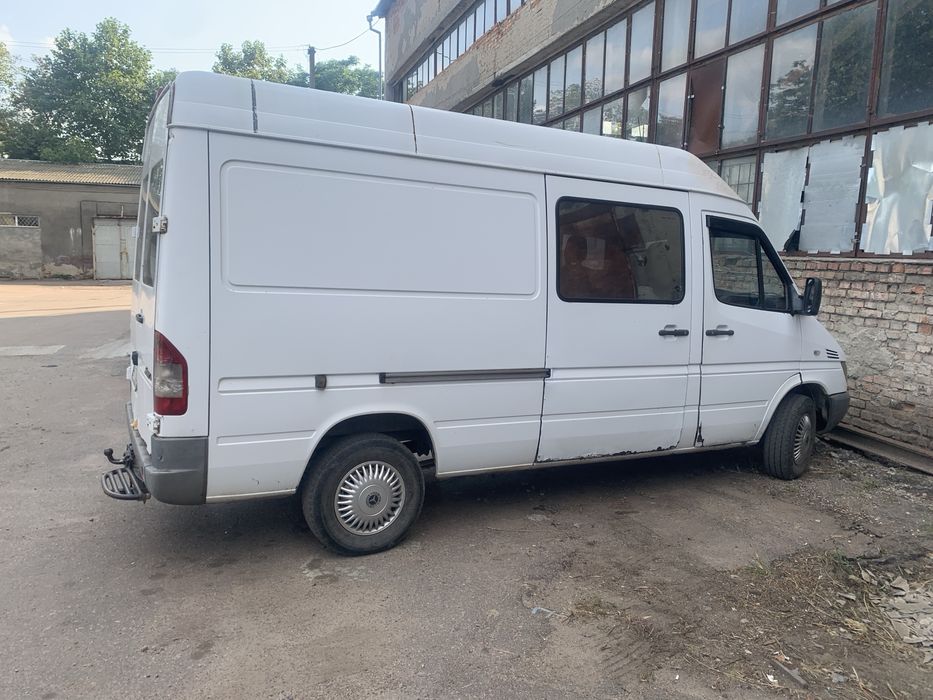 Mercedes Benz Sprinter