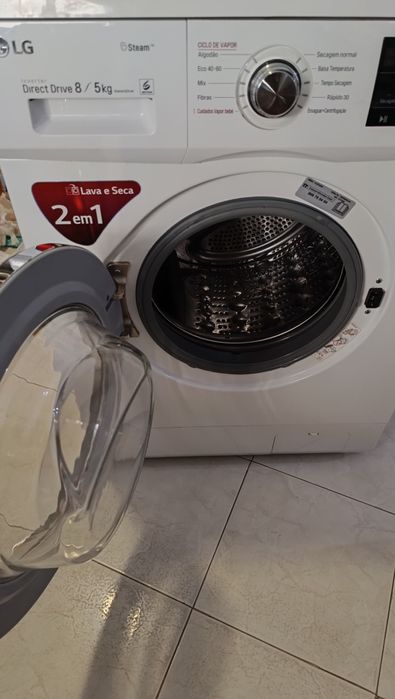 LG Lava e Seca 8/5kg Direct Drive + Steam — Excelente Estado