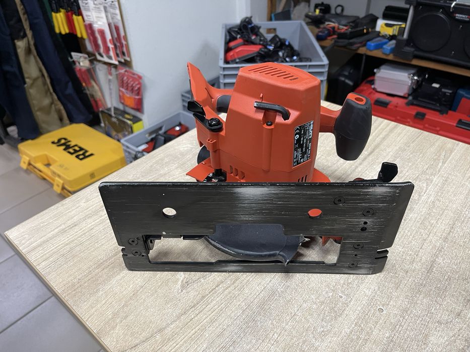 Hilti SCW 22-A / акумуляторна дискова пила Хілті