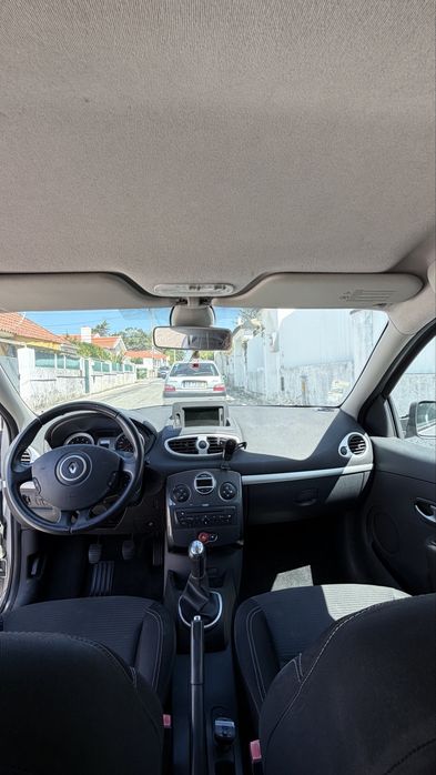Carro renaut clio