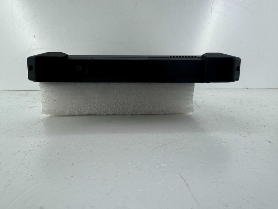 Dell 7202 Rugged 11.6" M-5Y71 8Гб 128 Гб LTE броньований планшет IP-65