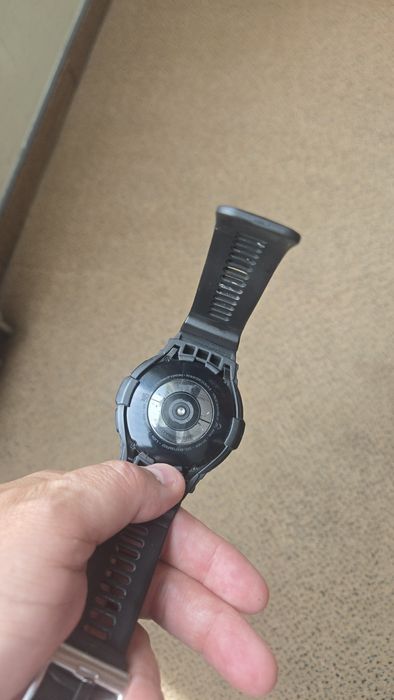 Samsung Galaxy Watch4 Classic SM-R890