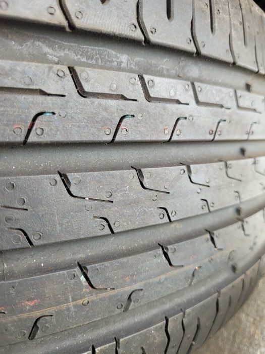 Opony letnie 235/55r18 v XL Continental Eco contact6