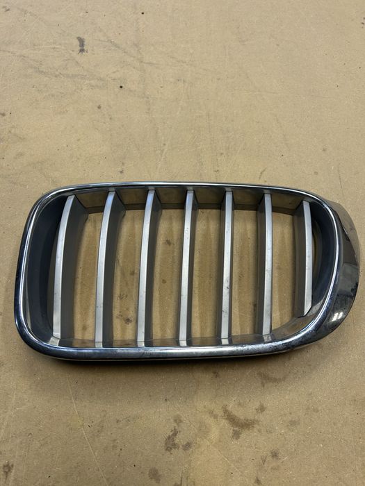 Ноздрі bmw f25 lci права